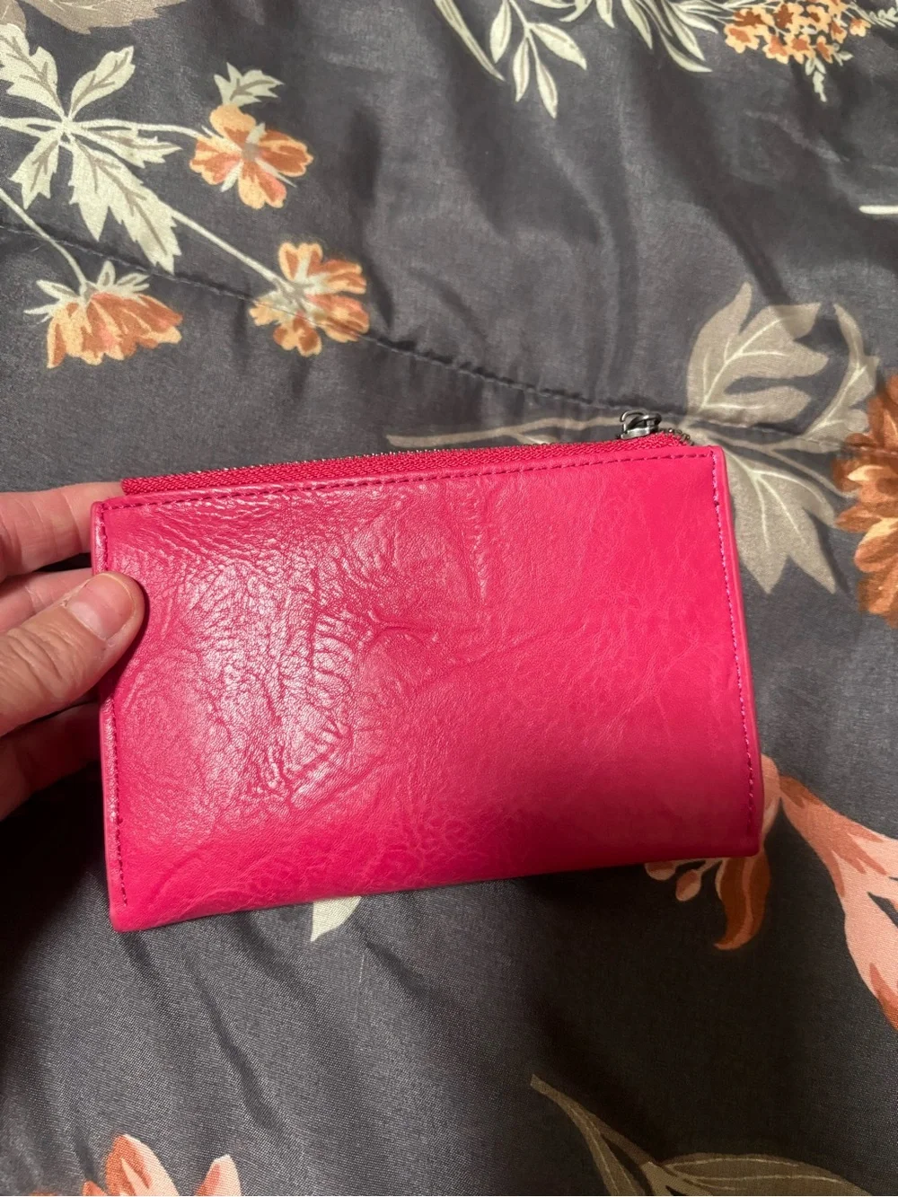 Wrangler Women's Bright Pink Leather Wallet with Snap Closure